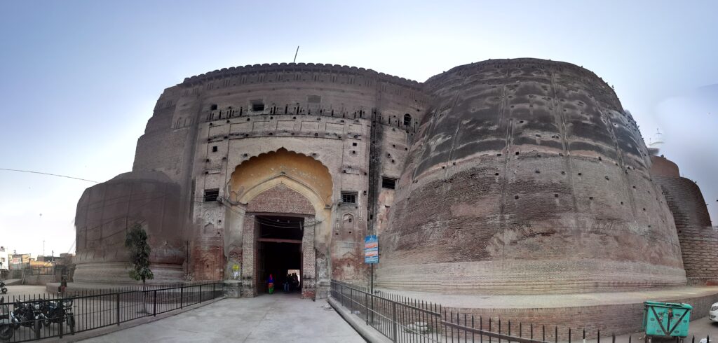Gate, Qila Mubarak ,Bathinda